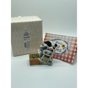 Vintage Mary's Moo Moos Figurine in Box Coca-Cola From 1990.